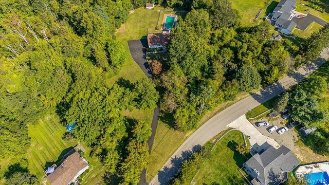9 Van Vlack Road, Hopewell Junction, NY 12533