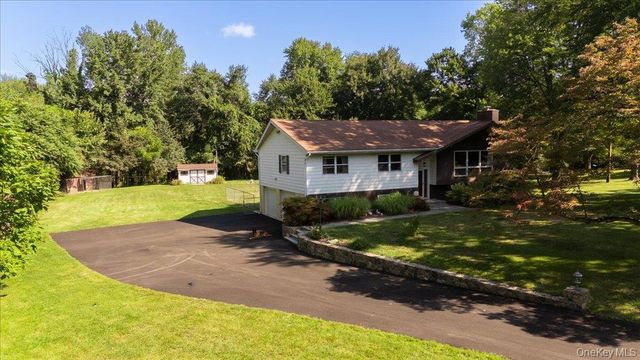 9 Van Vlack Road, Hopewell Junction, NY 12533