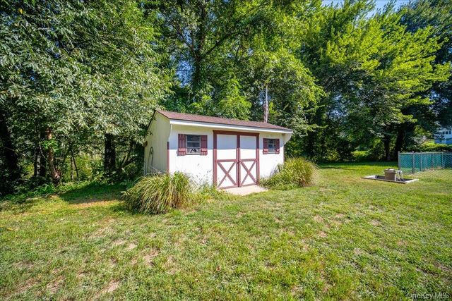 9 Van Vlack Road, Hopewell Junction, NY 12533