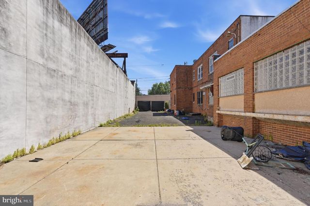 1725-27 W CAYUGA ST, Philadelphia, PA 19140