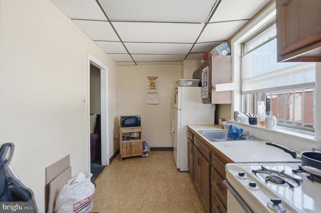 1725-27 W CAYUGA ST, Philadelphia, PA 19140
