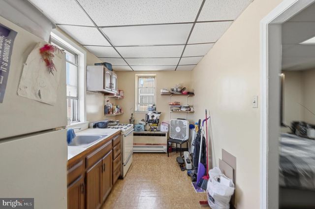 1725-27 W CAYUGA ST, Philadelphia, PA 19140