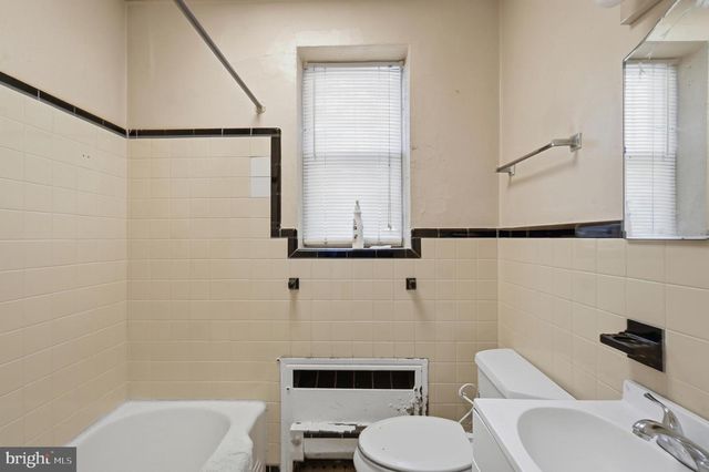 1725-27 W CAYUGA ST, Philadelphia, PA 19140