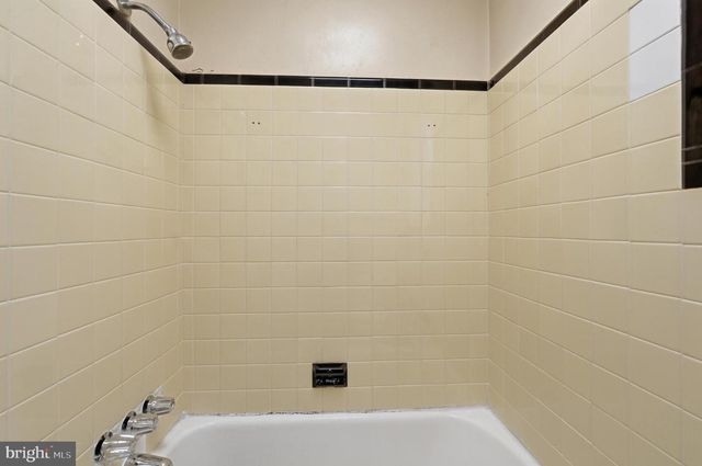 1725-27 W CAYUGA ST, Philadelphia, PA 19140