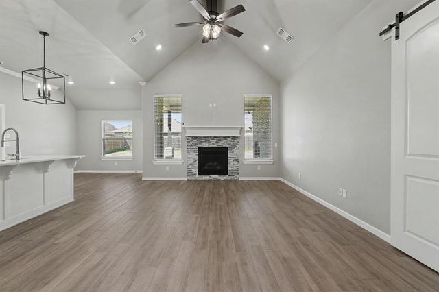 713 Red River Drive, Yukon, OK 73099