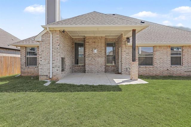 713 Red River Drive, Yukon, OK 73099