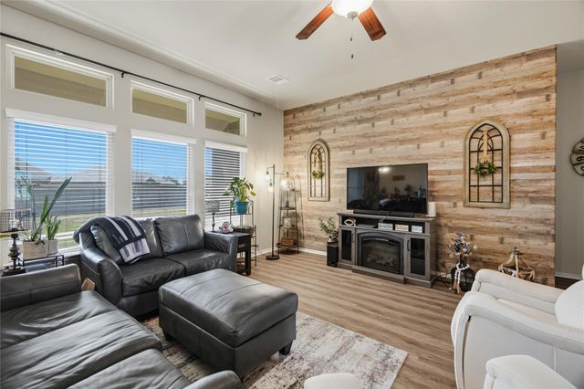 1614 Laslina Lane, League City, TX 77573