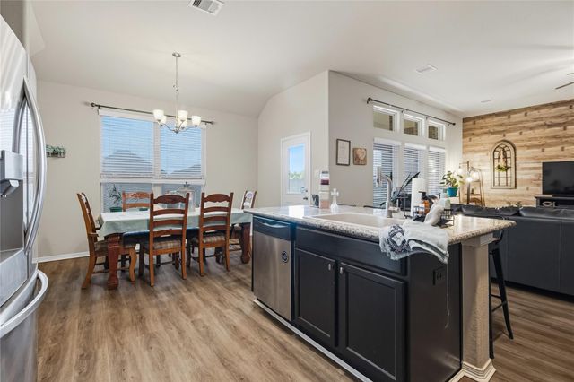 1614 Laslina Lane, League City, TX 77573