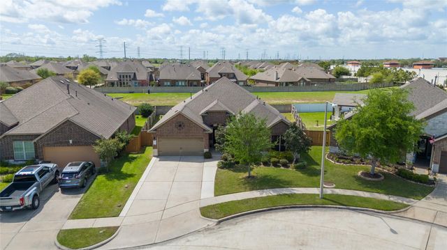 1614 Laslina Lane, League City, TX 77573