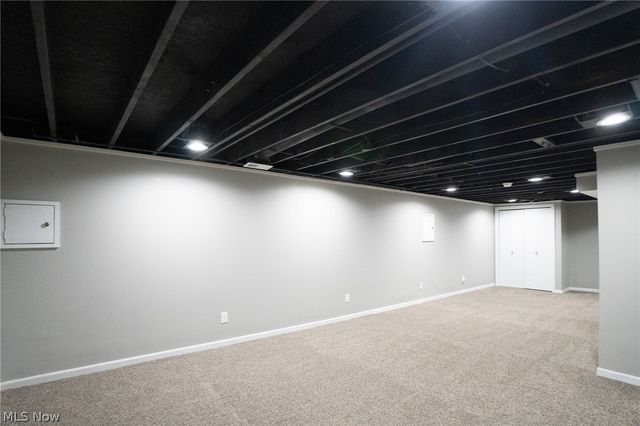 4985 Searls Drive NW, North Canton, OH 44720