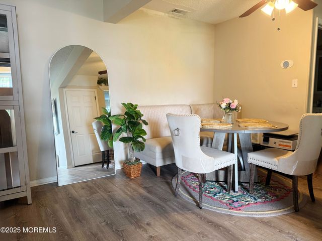 58 Madison Court, Tinton Falls, NJ 07712