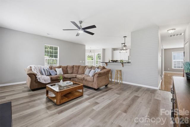 11814 Withers Mill Drive, Charlotte, NC 28278