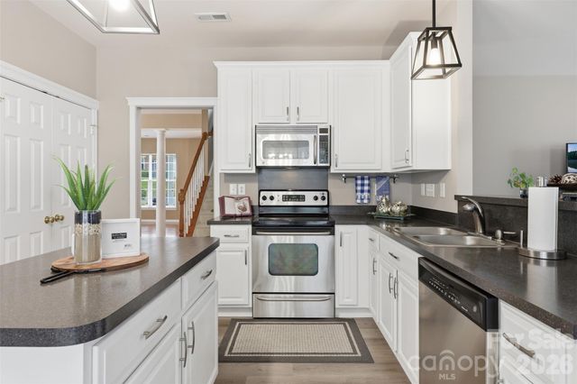 11814 Withers Mill Drive, Charlotte, NC 28278