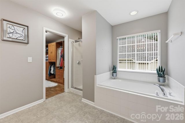 11814 Withers Mill Drive, Charlotte, NC 28278