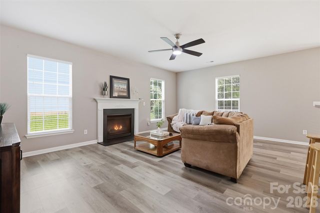 11814 Withers Mill Drive, Charlotte, NC 28278