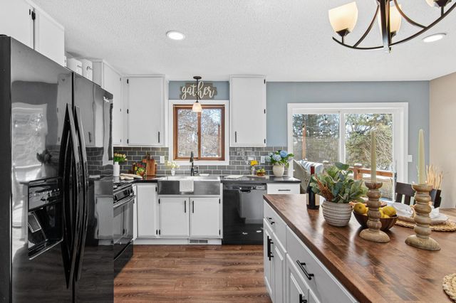 8330 Fawn Lake Drive NE, Stacy, MN 55079