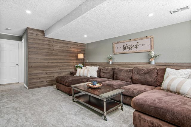 8330 Fawn Lake Drive NE, Stacy, MN 55079