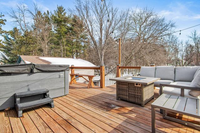 8330 Fawn Lake Drive NE, Stacy, MN 55079