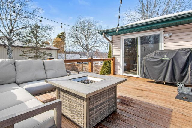 8330 Fawn Lake Drive NE, Stacy, MN 55079