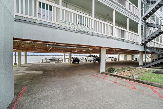 4011 Nasa Rd 1 Parkway 512, El Lago, TX 77586