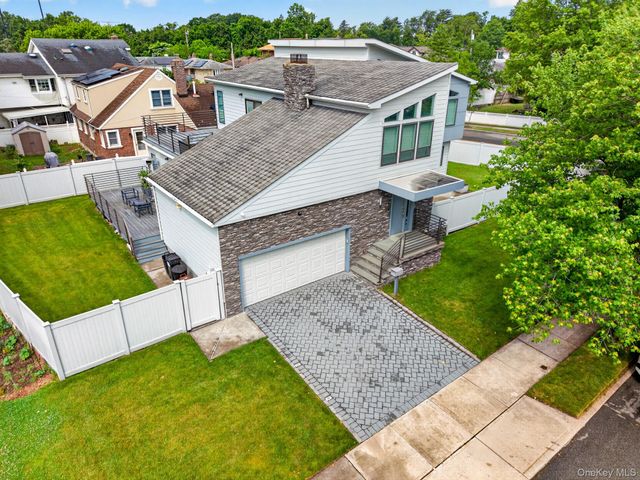 66-06 Marathon Parkway, Little Neck, NY 11362