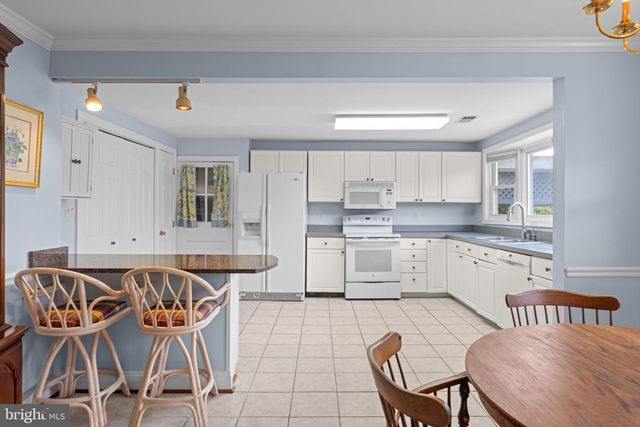 9008 JAMESON ST, Lorton, VA 22079
