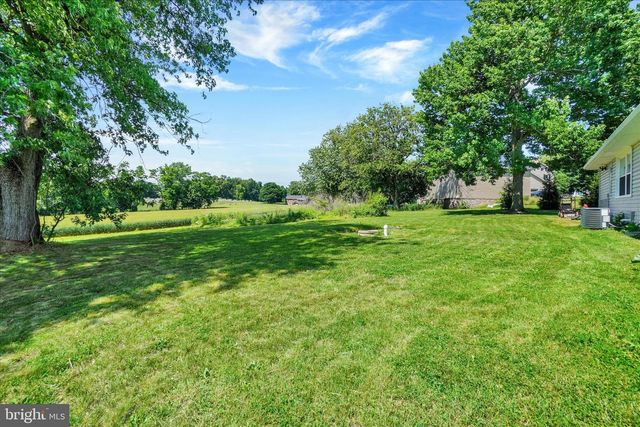 4161 WALTERS HATCHERY RD, York, PA 17408