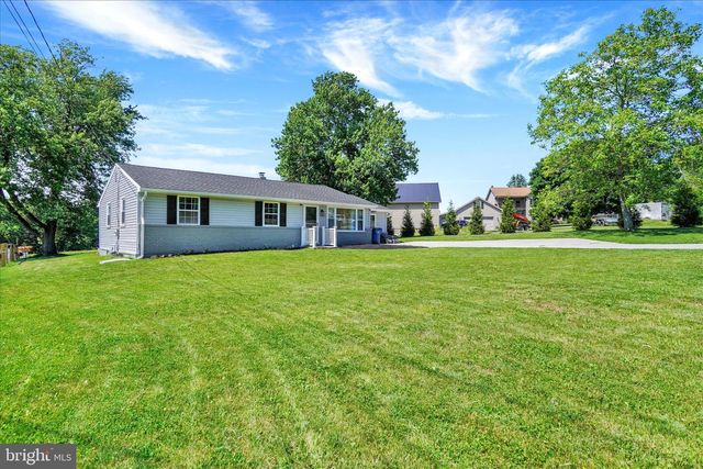 4161 WALTERS HATCHERY RD, York, PA 17408