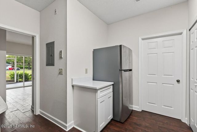 10000 GATE Parkway 417, Jacksonville, FL 32246