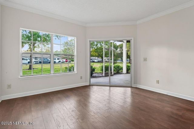 10000 GATE Parkway 417, Jacksonville, FL 32246