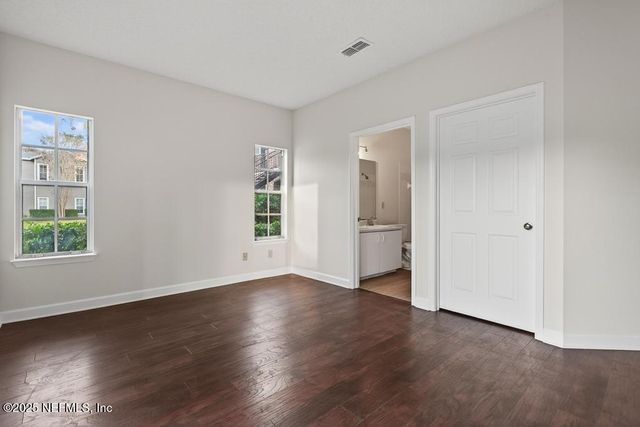 10000 GATE Parkway 417, Jacksonville, FL 32246