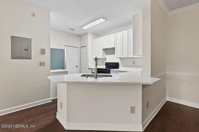 10000 GATE Parkway 417, Jacksonville, FL 32246