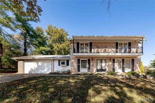 707 Bitterfield Drive, Ballwin, MO 63011