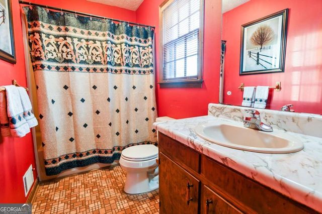 2020 Clotfelter Road, Bogart, GA 30622