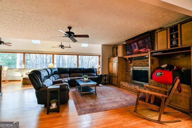 2020 Clotfelter Road, Bogart, GA 30622