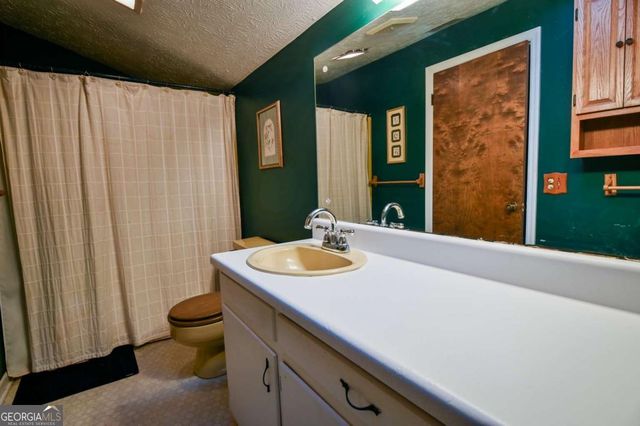 2020 Clotfelter Road, Bogart, GA 30622