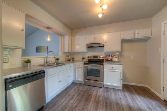 9412 Teasdale TER A, Austin, TX 78753