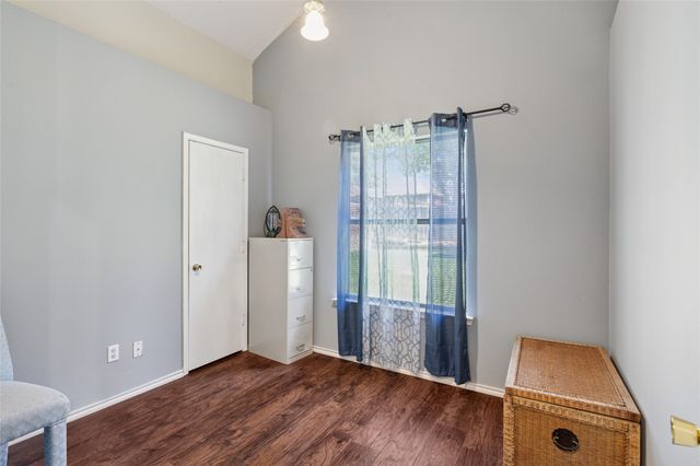 6604 Roxanne Way, Fort Worth, TX 76135