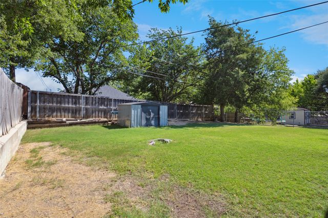 6604 Roxanne Way, Fort Worth, TX 76135