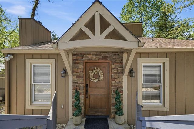 219 Narrows Drive, Waleska, GA 30183