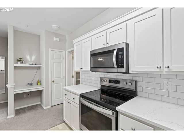 1175 Ne 64TH Ln, Hillsboro, OR 97124