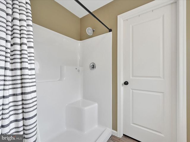 404 JARED WAY, New Holland, PA 17557