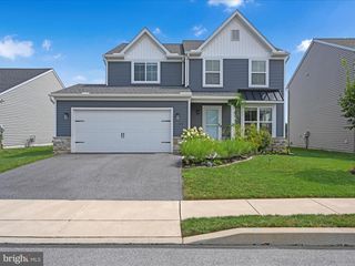 404 JARED WAY, New Holland, PA 17557