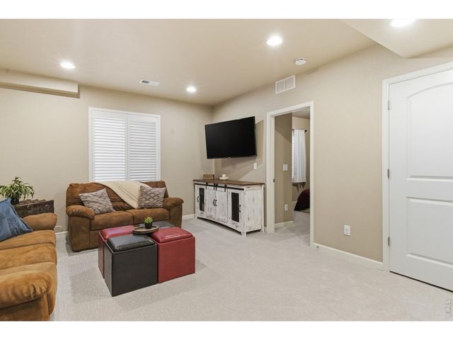 1502 Chokeberry St, Berthoud, CO 80513