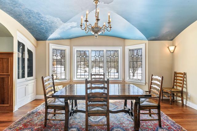 3 Circle E, Edina, MN 55436