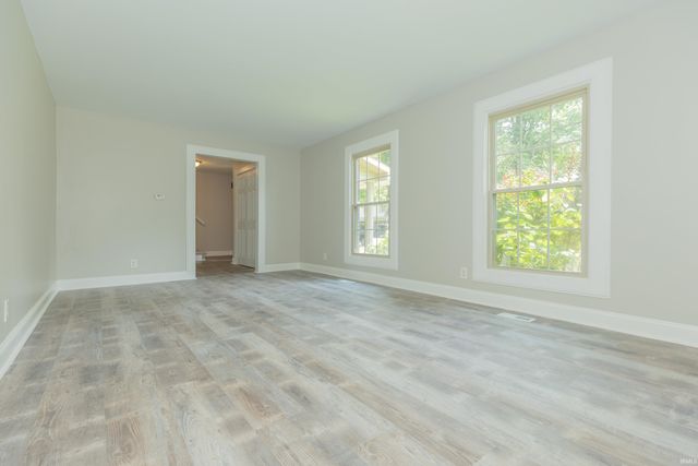 8222 N Birch Avenue, Newburgh, IN 47630