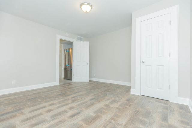 8222 N Birch Avenue, Newburgh, IN 47630
