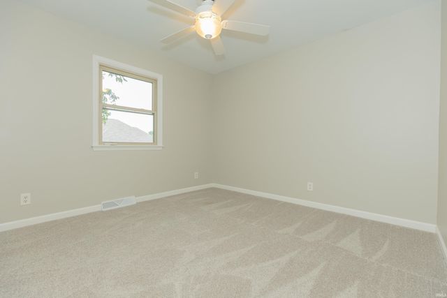 8222 N Birch Avenue, Newburgh, IN 47630