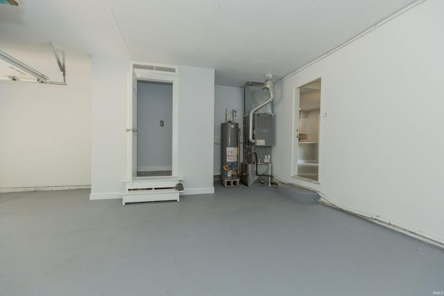 8222 N Birch Avenue, Newburgh, IN 47630