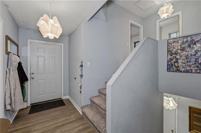 31 Rock Fence Circle SE, Cartersville, GA 30121